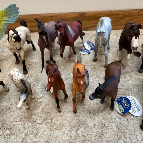 Breyer & Schleich Horse Lot of 14 Various Horses & Foals Animal Figures - Picture 4 of 7